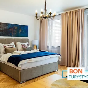 https://apartament-olawska.hotelswroclaw.com